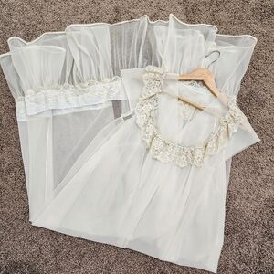 Vintage Shadowline Chiffon Coverup Nightgown Lingerie Pinup Ivory Blue Lace
